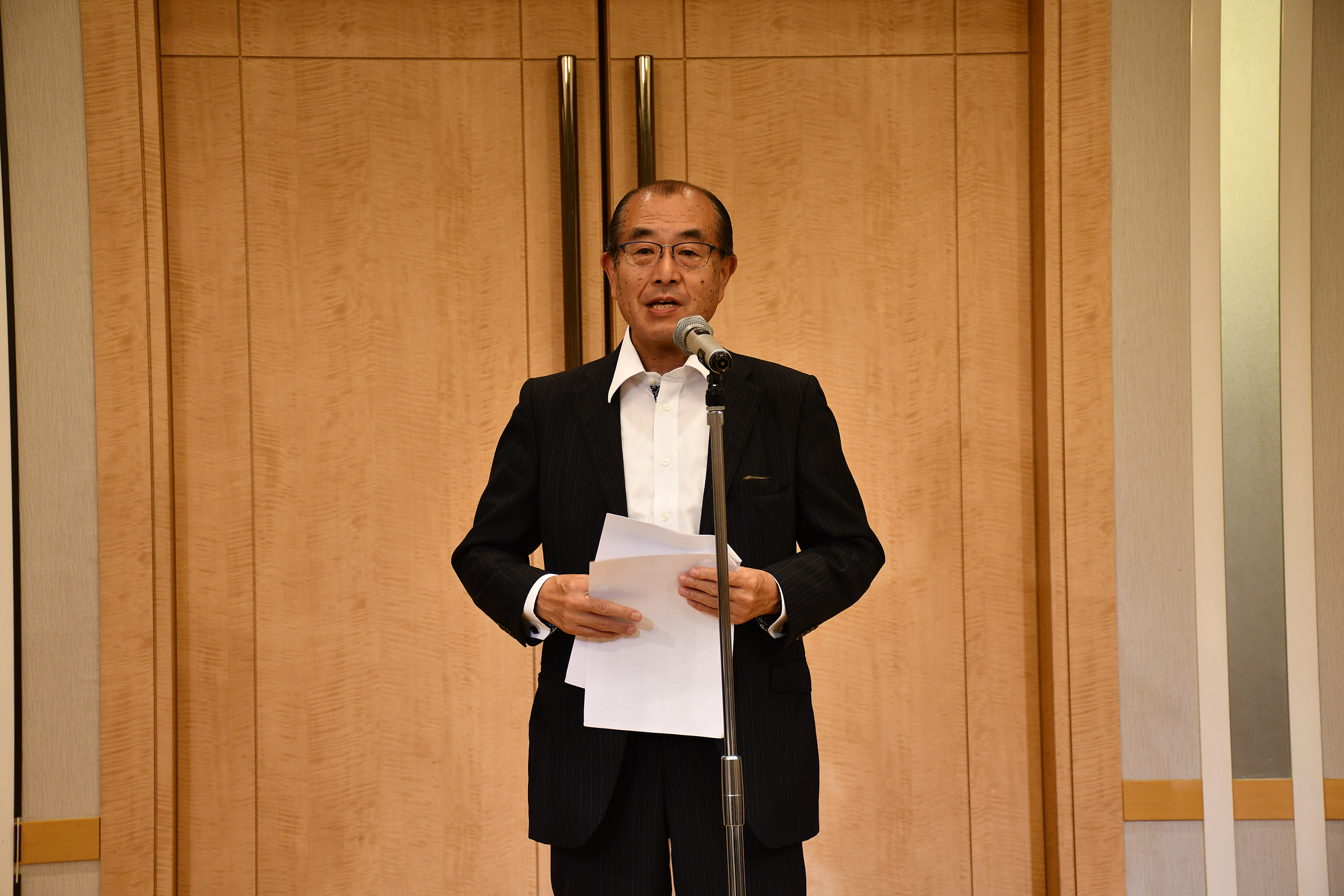 寺島隆治 消費者保護推進委員(委員長代理として報告)